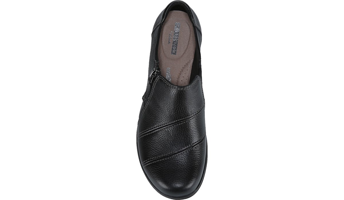 clarks women's cheyn clay loafer